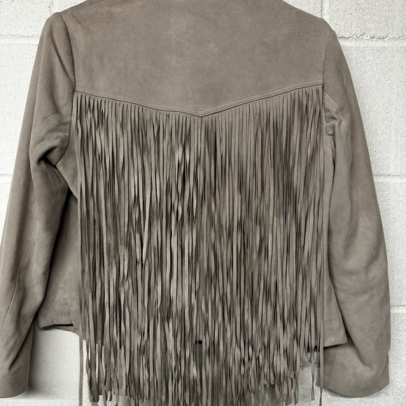*new* DOMA Genuine Goat Suede Fringed Jacket LARGE - Picture 6 of 6